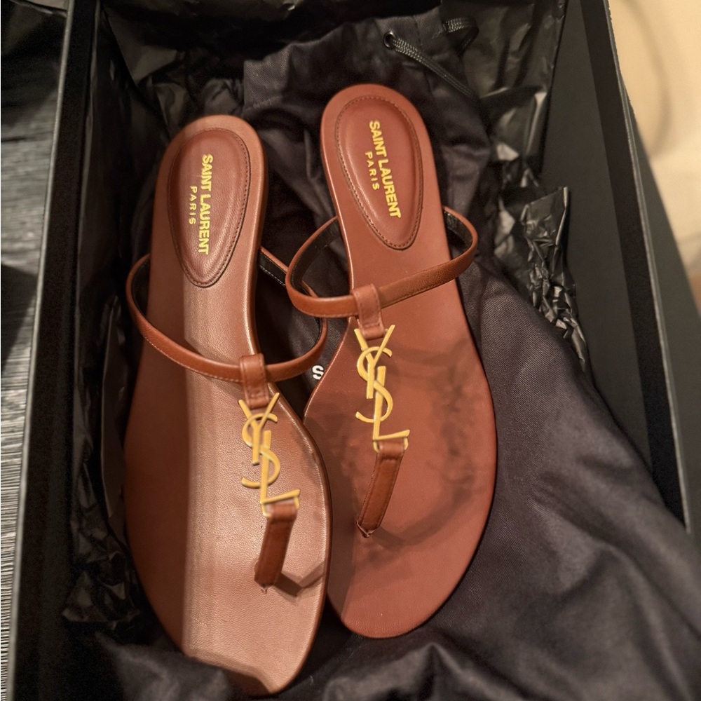 YSL SANDALS